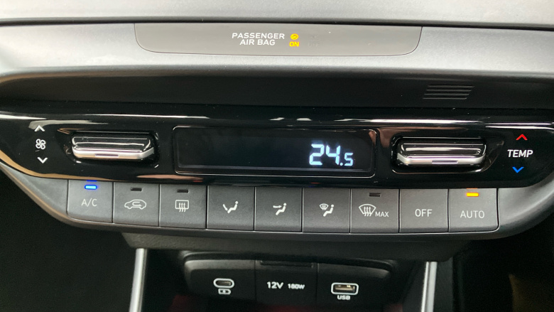 Hyundai BAYON 1.0 TGDi Premium 5dr DCT Petrol Hatchback